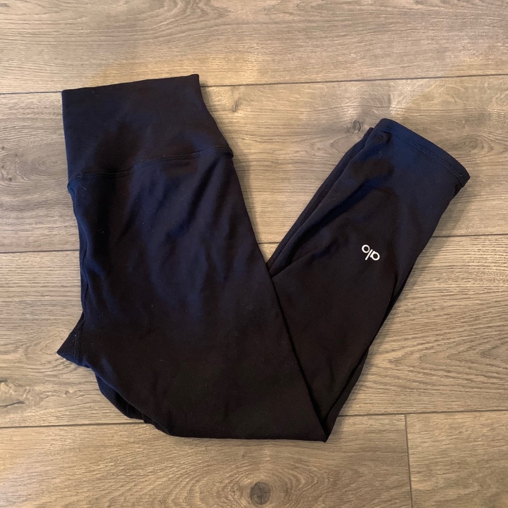 Alo Yoga Airbrush Capris